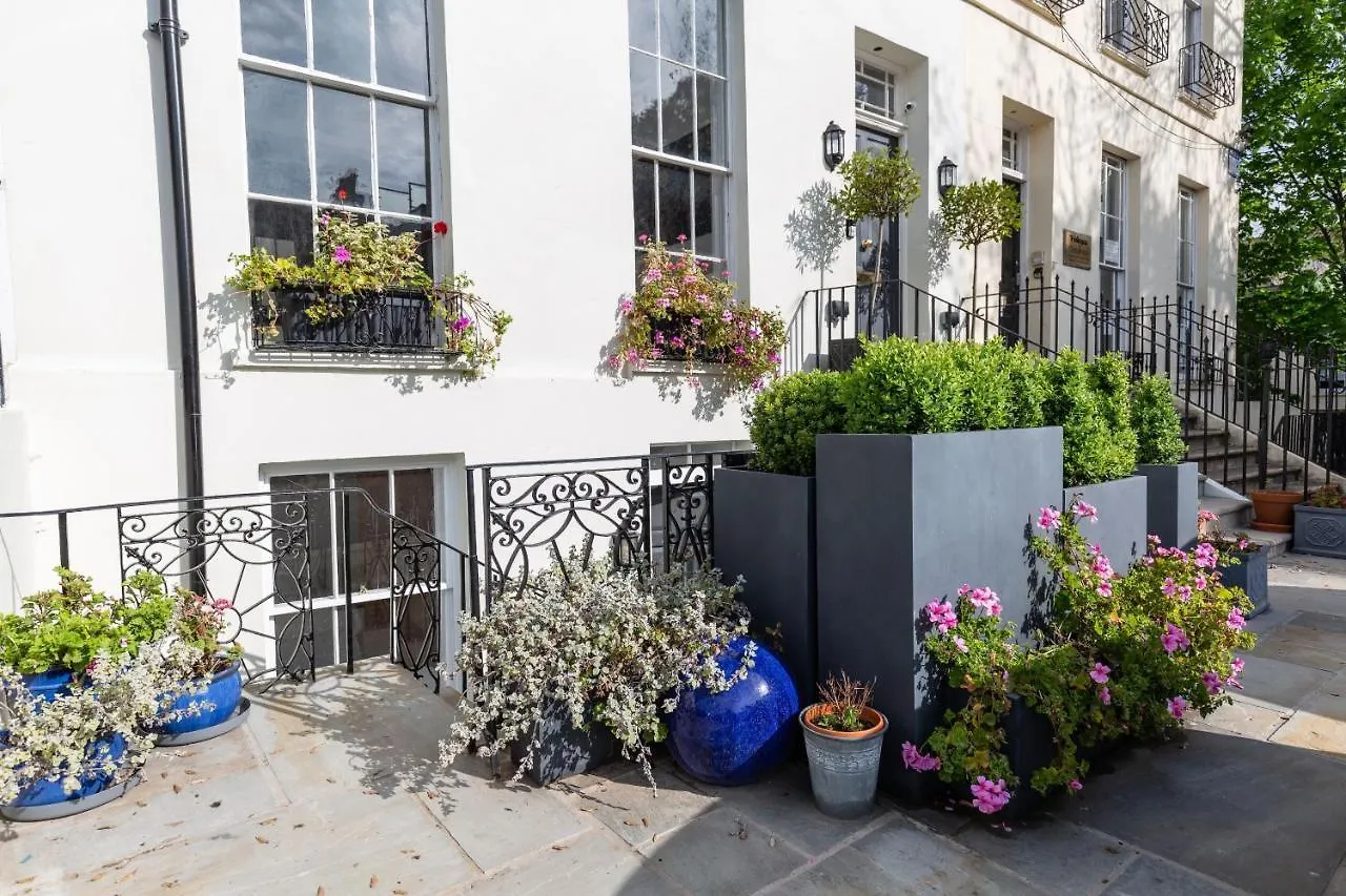 17 Rodney Road - Luxury Apartments Cheltenham 0*,